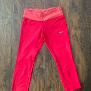 Nike leggings